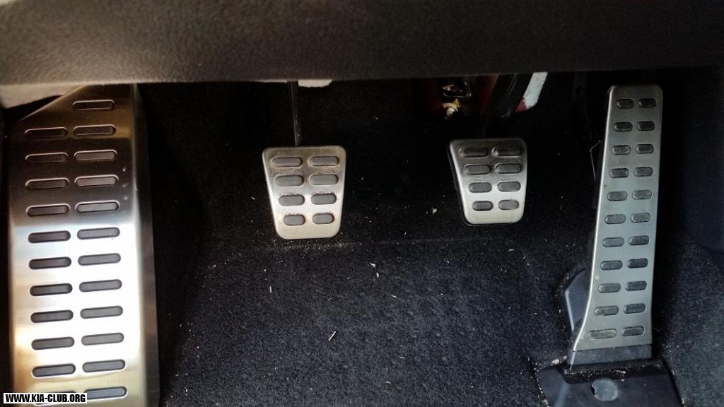 KIA Ceed ALUMINUM MANUAL SPORTS PEDALS