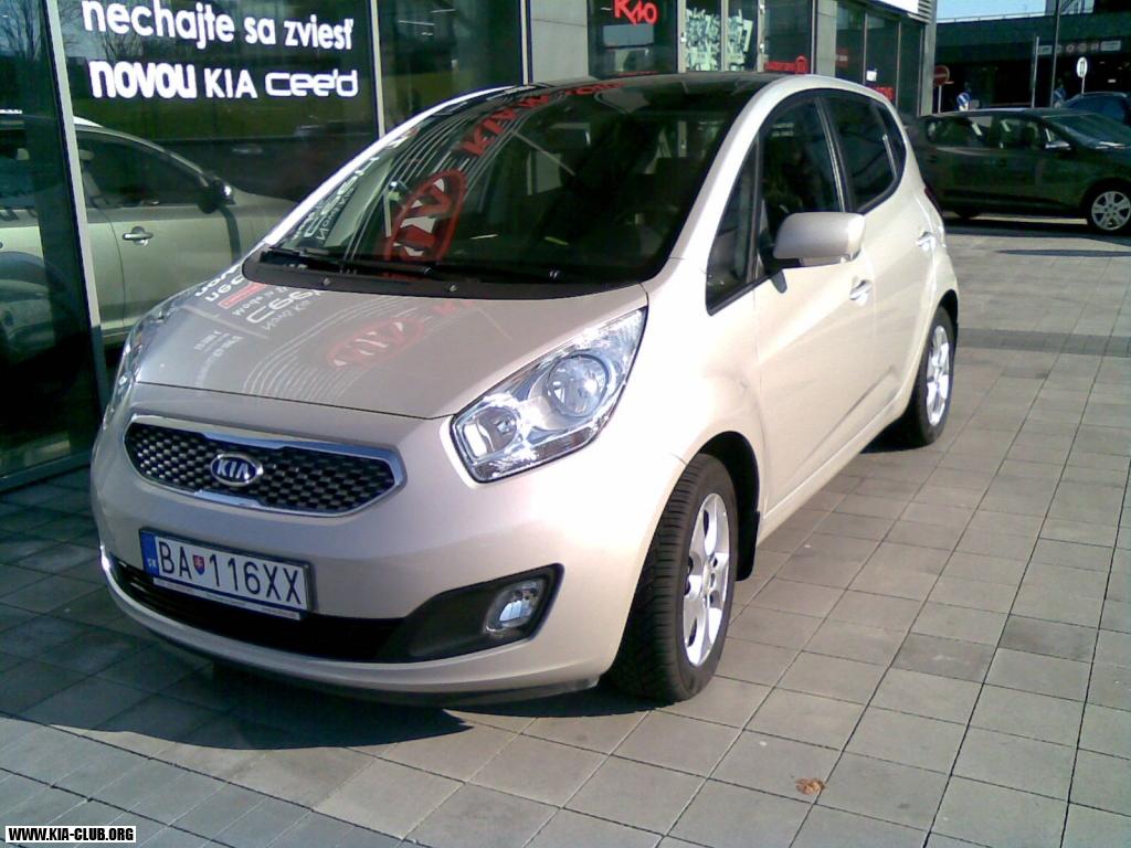 KIA Venga CRDi, vybava TX, farba Champagne Silver 7